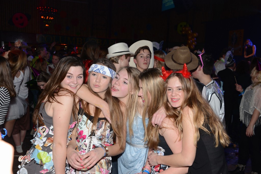 ../Images/Jubileum feest 5x11 284.jpg